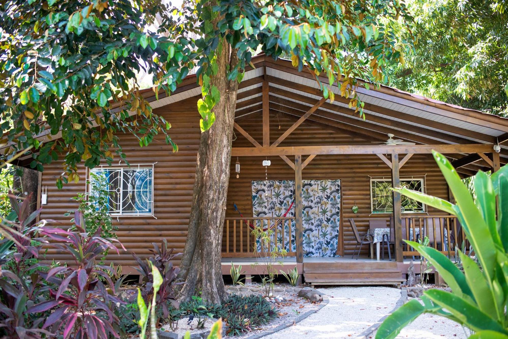 Boho Lodge Montezuma L&L ภายนอก รูปภาพ